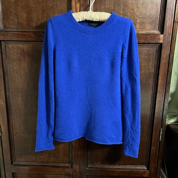 J CREW CASHMERE TEE LONG SLEEVES DEEP ROYAL BLUE SIZE SEE MEASUREMENTS - Picture 1 of 7